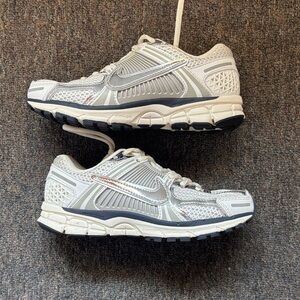 Nike Zoom Vomero 5